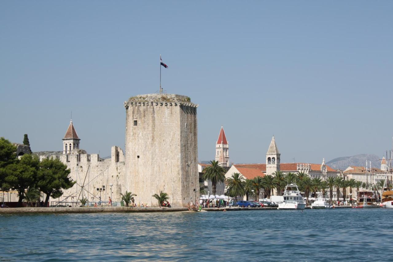 Apartment Planikovica Trogir Ngoại thất bức ảnh