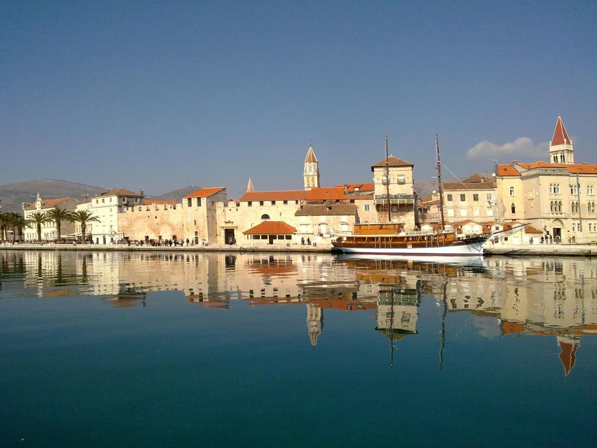 Apartment Planikovica Trogir Ngoại thất bức ảnh